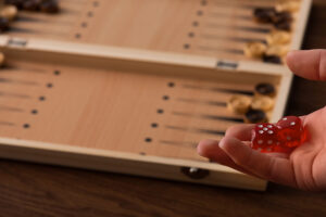 hand rolling dice for backgammon